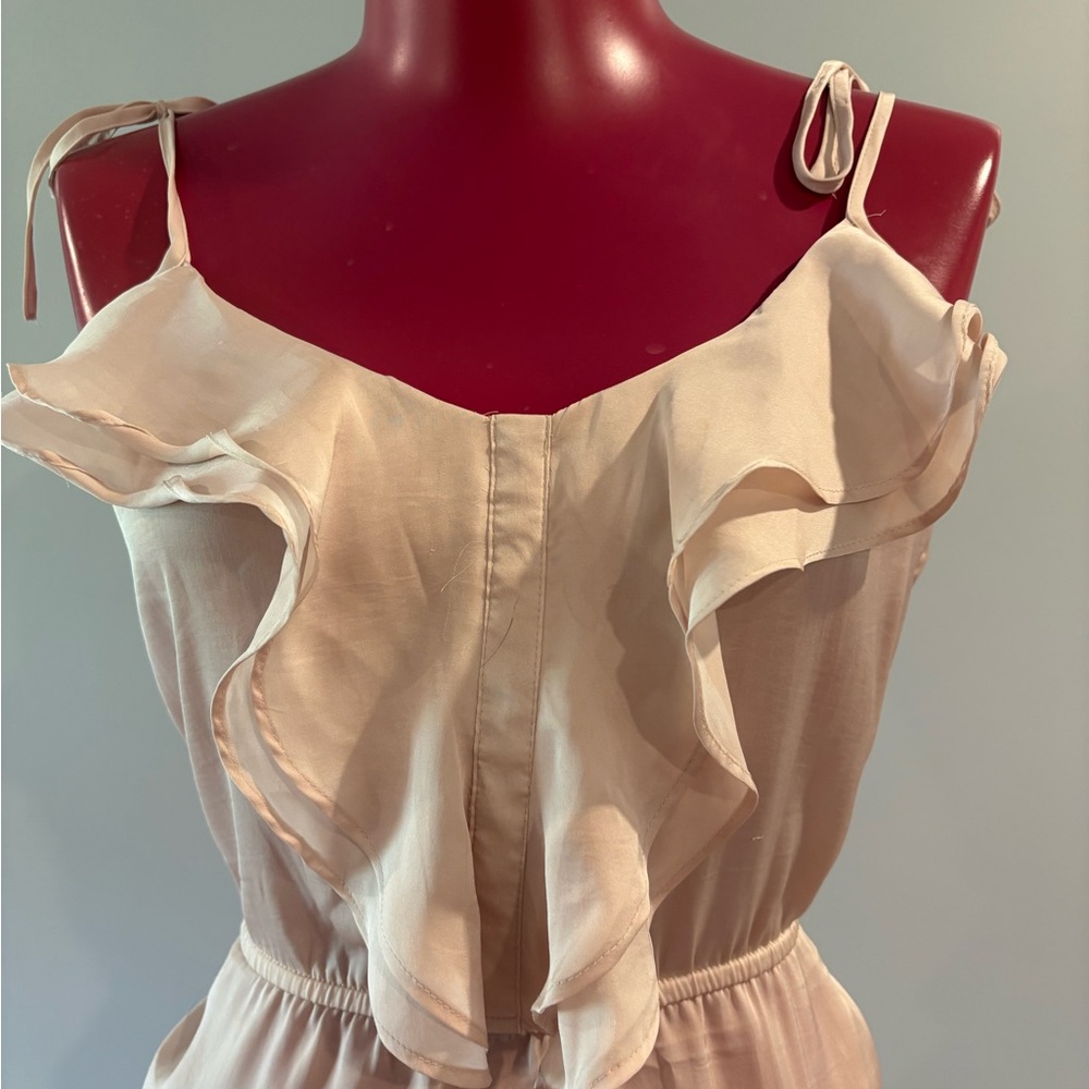 H&M Women's blush Ruffle Top - Picture 3 of 8